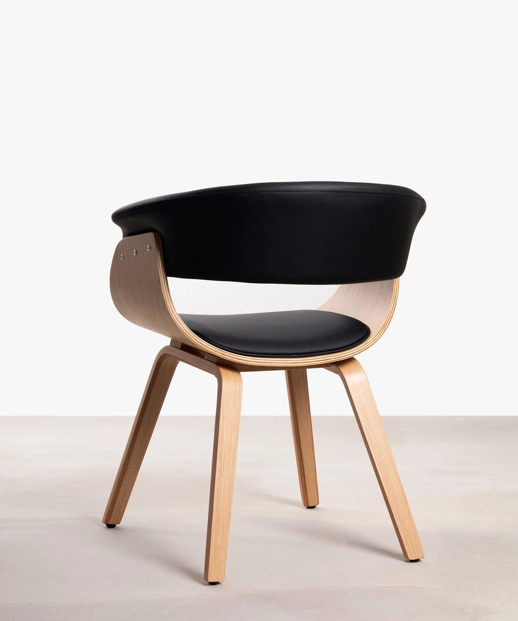 Chaise de salle à manger en bois et similicuir Beckett