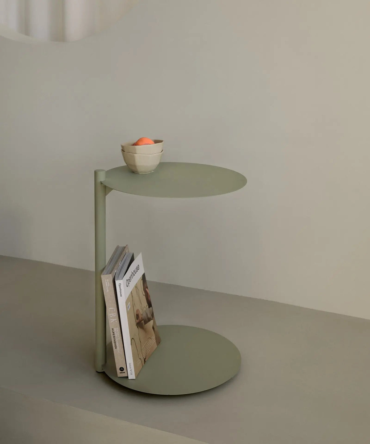 Table d'appoint en métal Simon