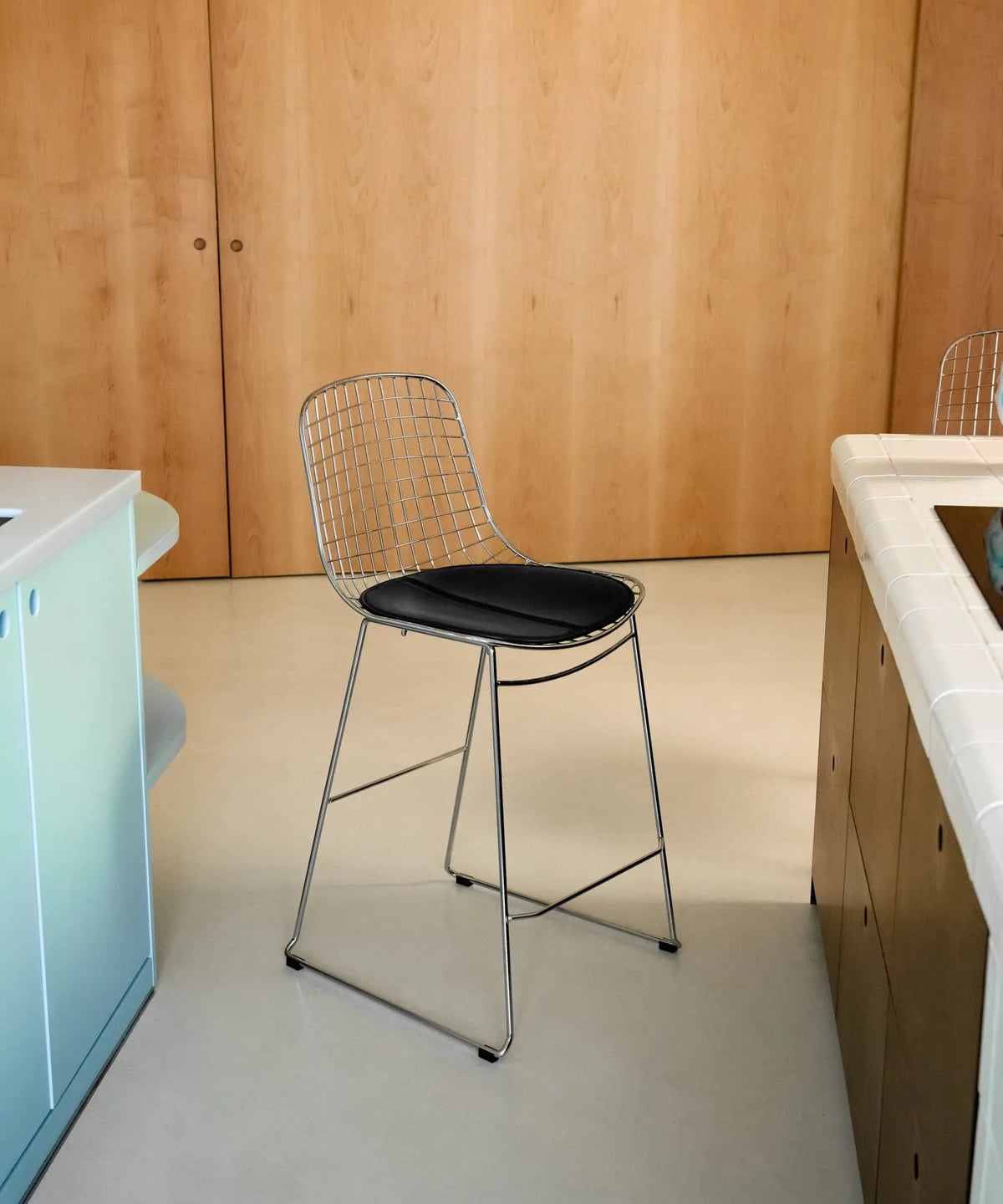 Tabouret haut en métal Roma