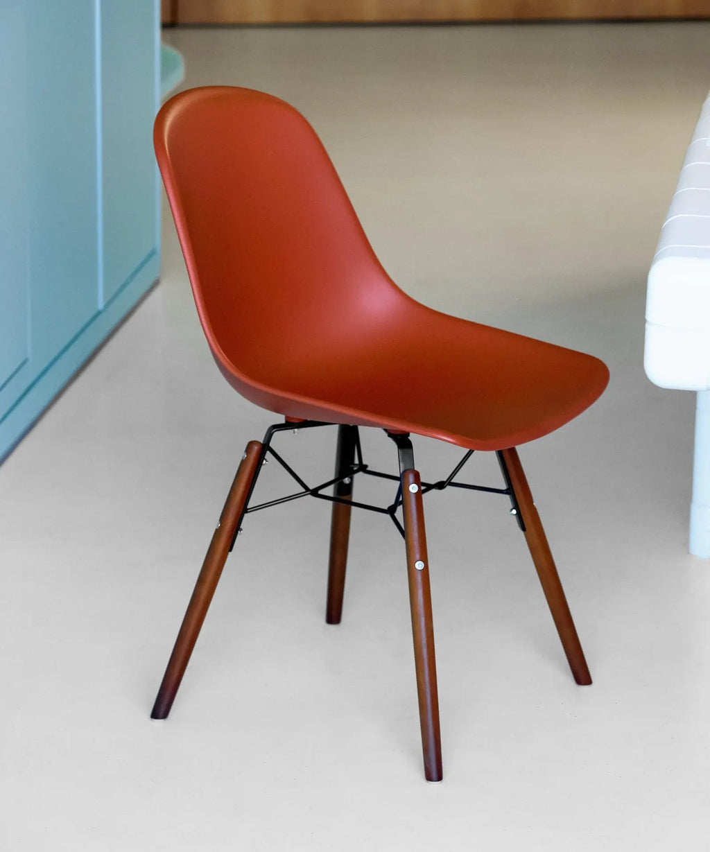Chaise de salle à manger en polypropylène et bois Elon - Special Edition