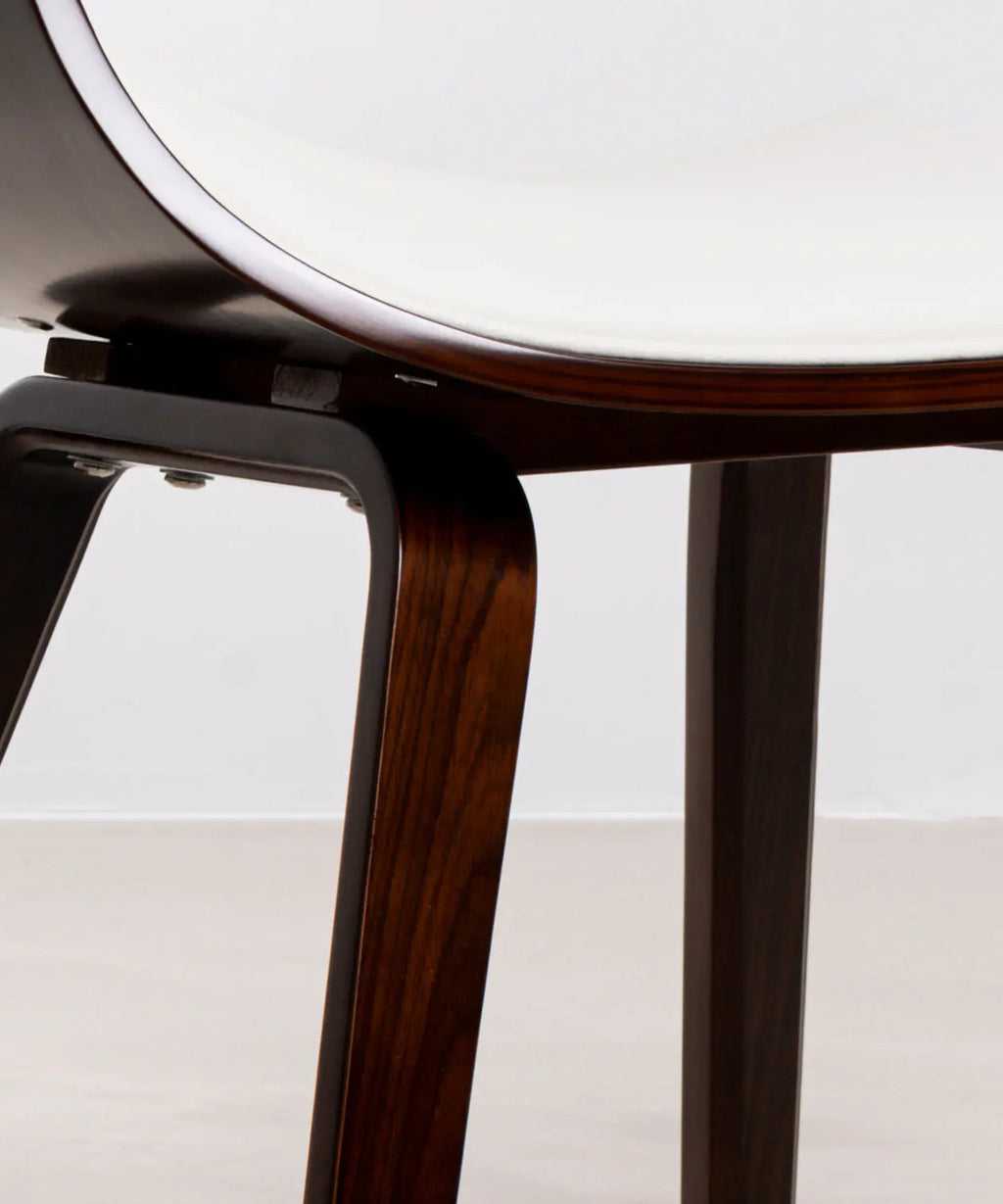 Chaise de salle à manger en bois et similicuir Debbie