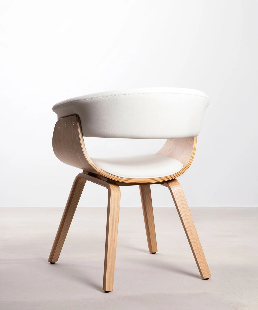 Chaise de salle à manger en bois et similicuir Beckett