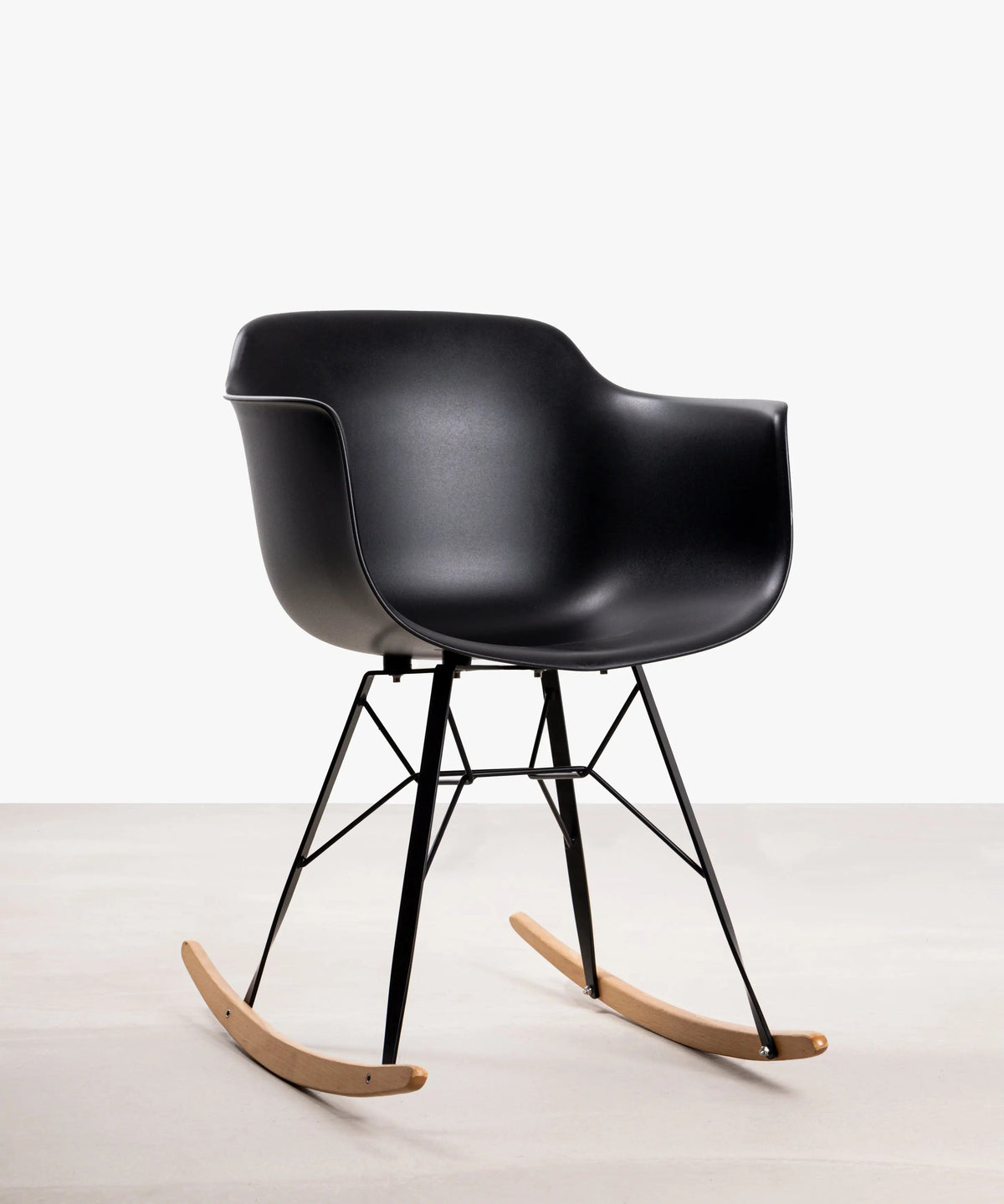 Fauteuil à bascule en polypropylène et bois Elon Arms - Balançoire