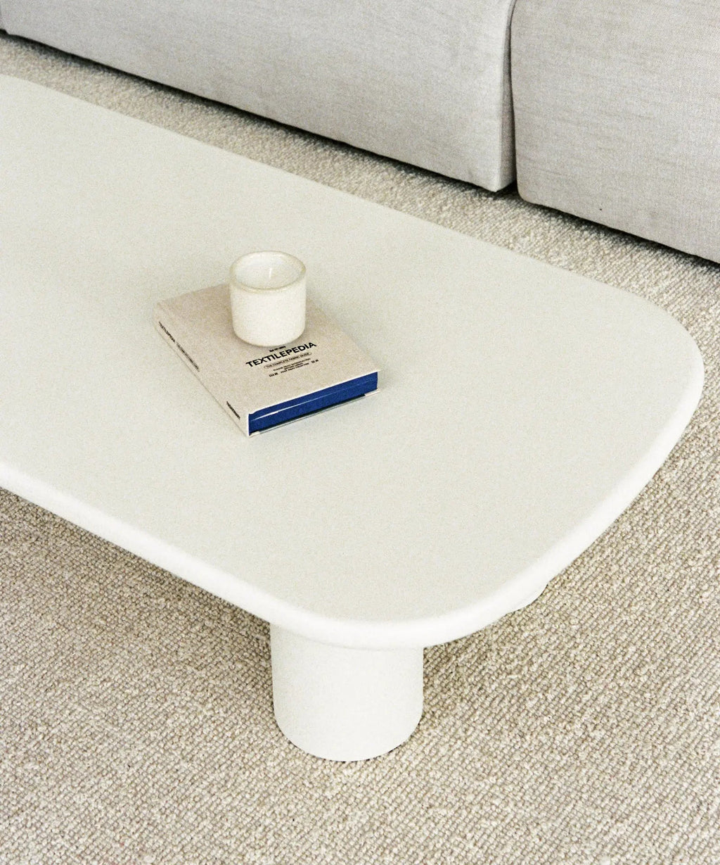 Table basse allongée en microciment Sira (120 cm)