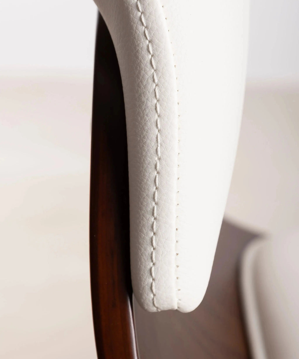 Chaise de Bureau en Similicuir et Bois Beckett