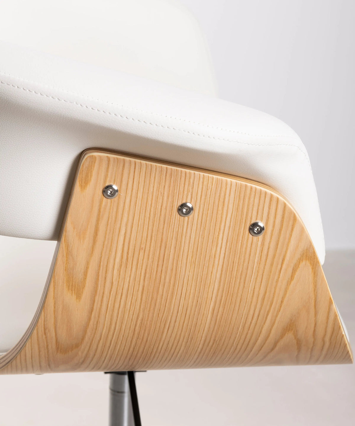 Chaise de Bureau en Similicuir et Bois Beckett