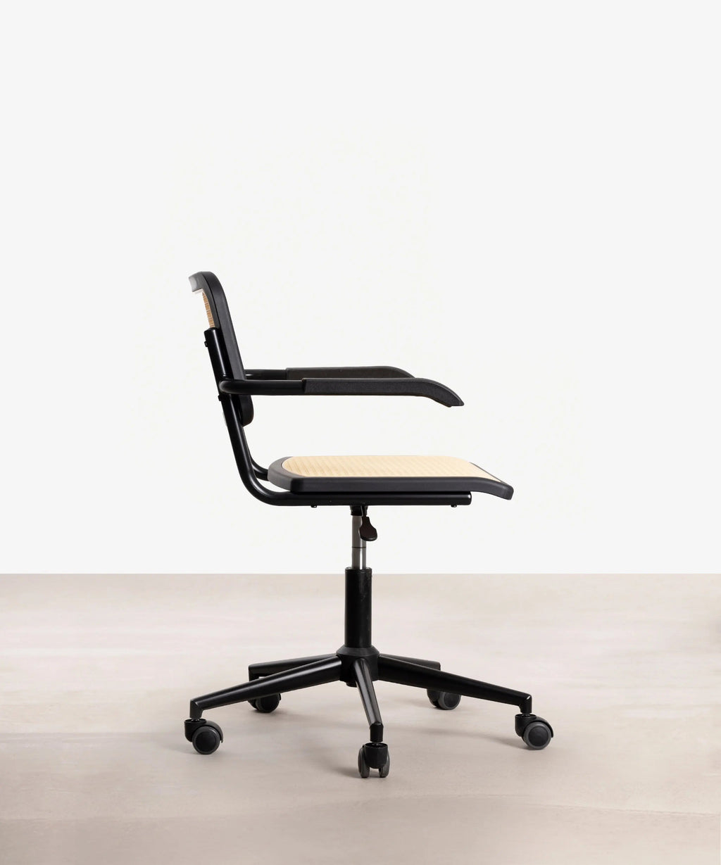 Chaise de bureau en plastique et rotin Candela Arms