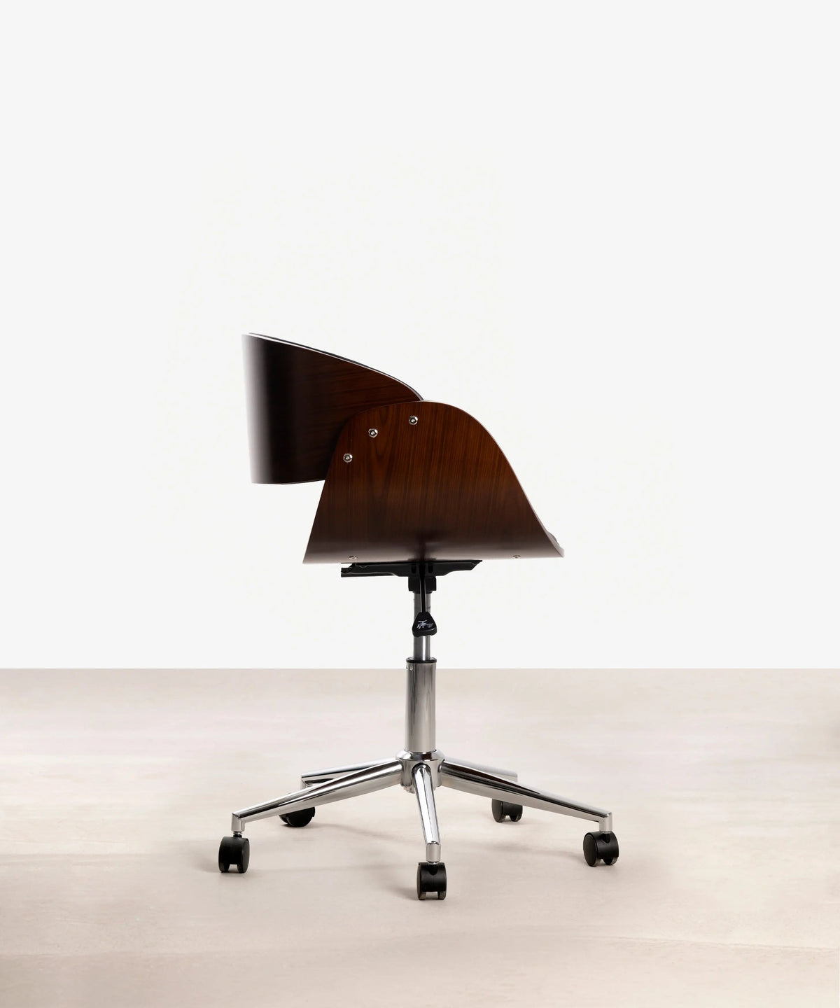 Chaise de Bureau en Similicuir et Bois Debbie