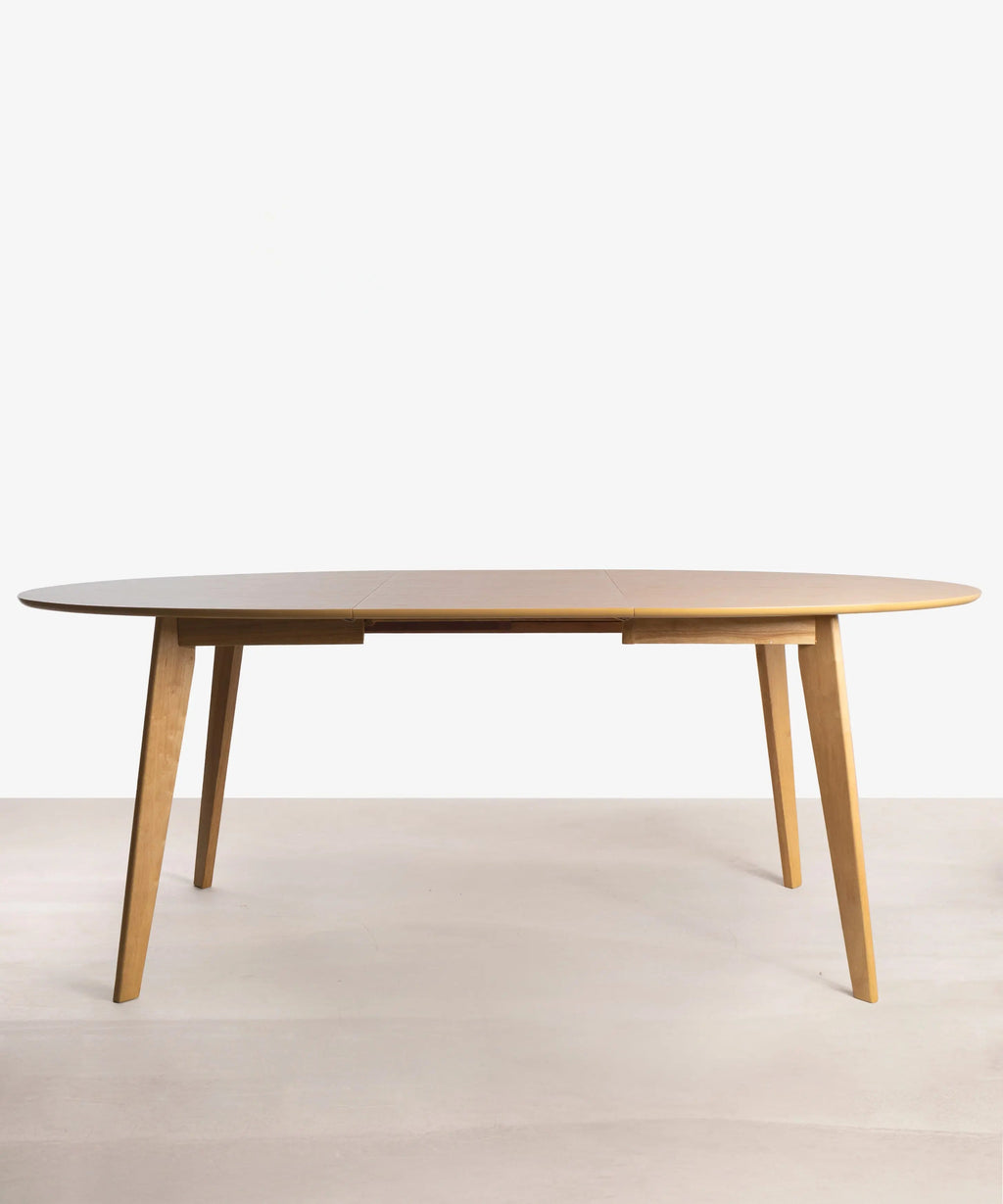 Table à manger ovale extensible en bois Gala (150–200 cm)