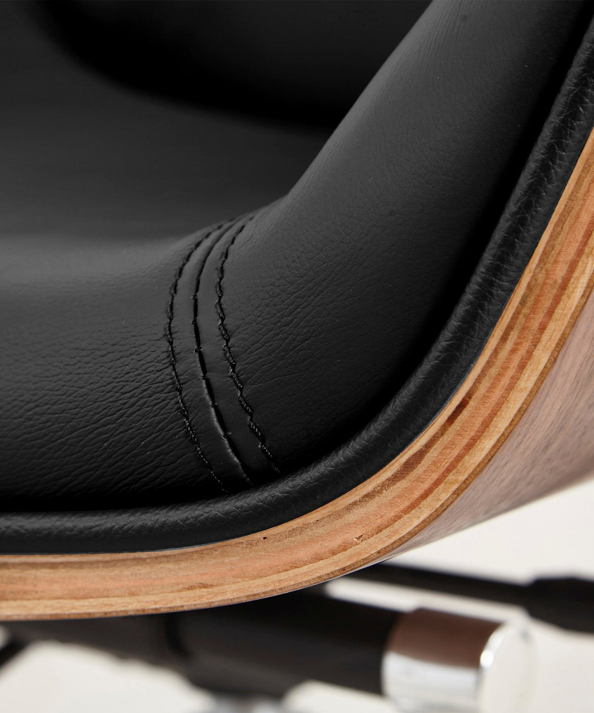 Chaise de bureau en cuir et bois Marvin