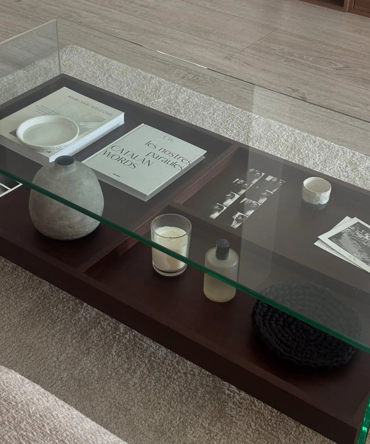 Table basse en verre trempé et bois Corina (110x55 cm)