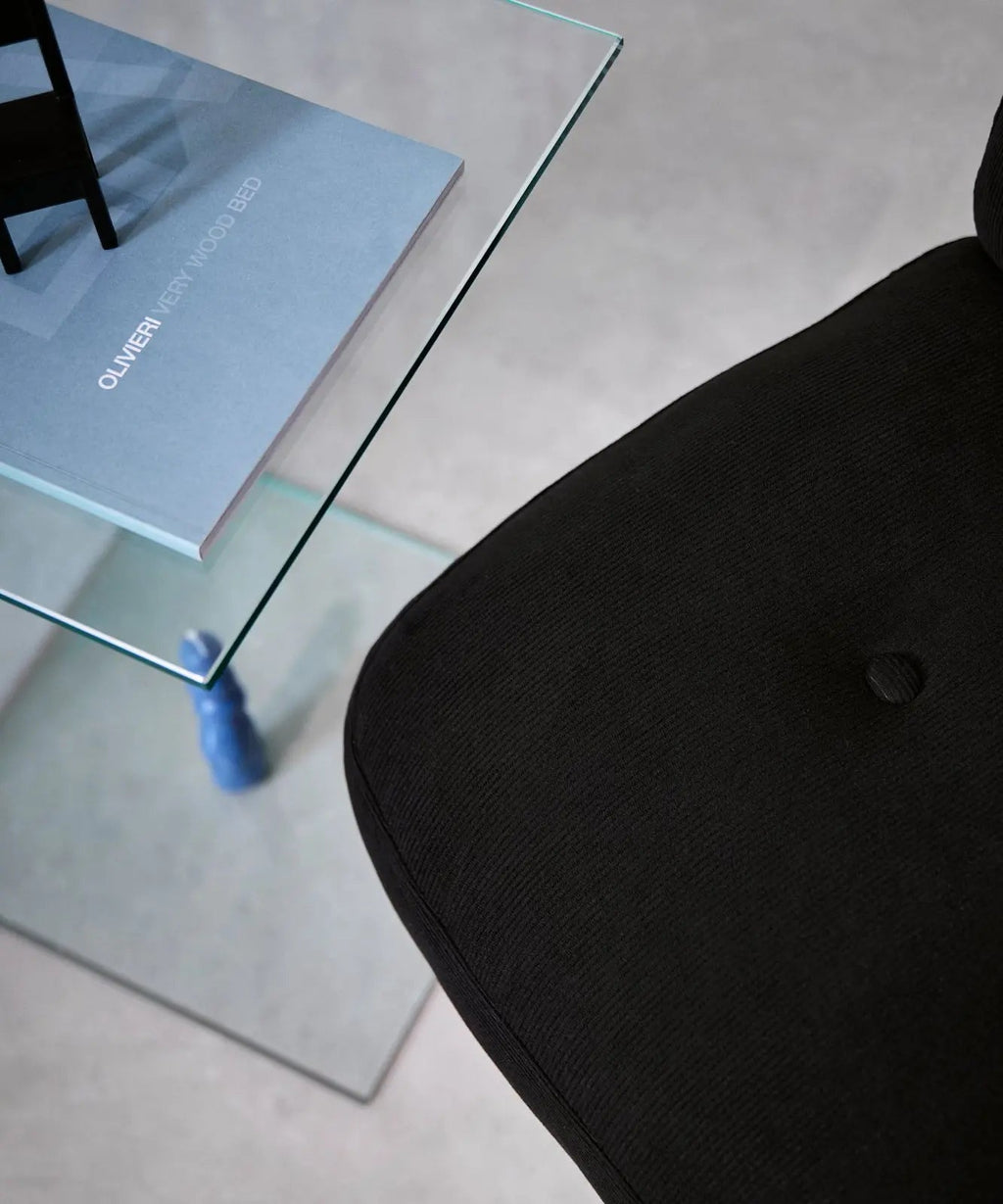 Fauteuil rotatif rembourré en velours côtelé Orbit