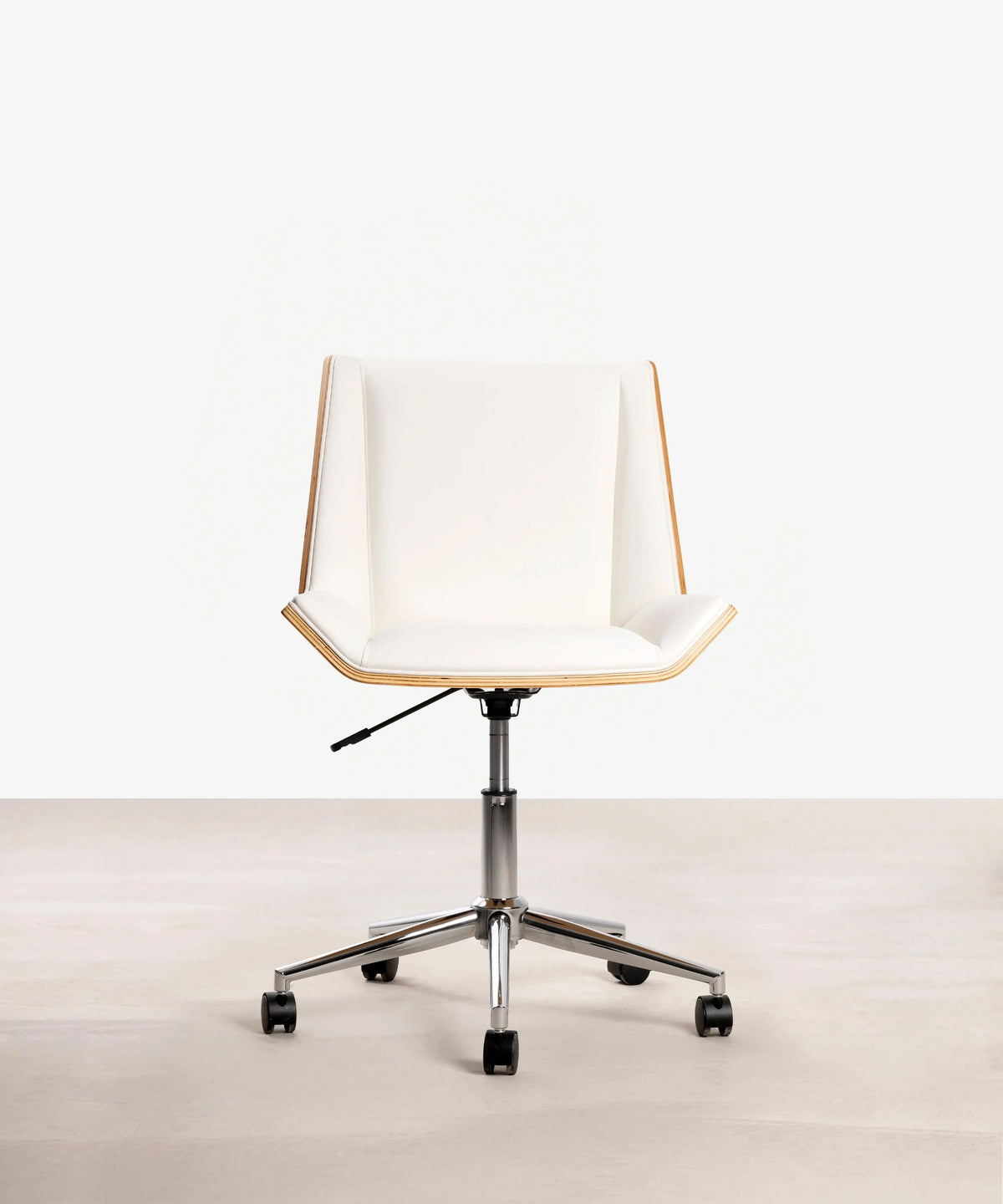Chaise de Bureau en Similicuir et Bois Lyssa