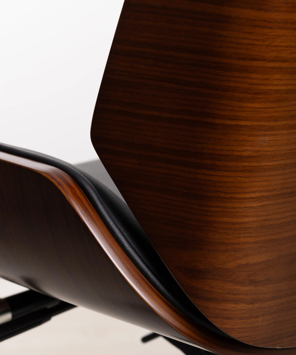 Chaise de Bureau en Similicuir et Bois High Back Lyssa