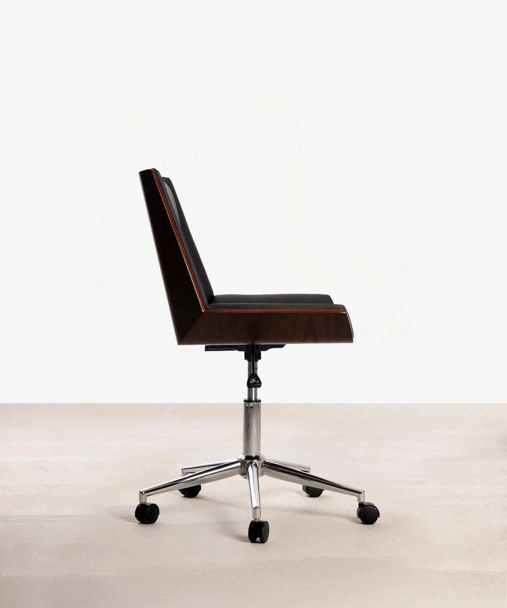 Chaise de Bureau en Similicuir et Bois Lyssa