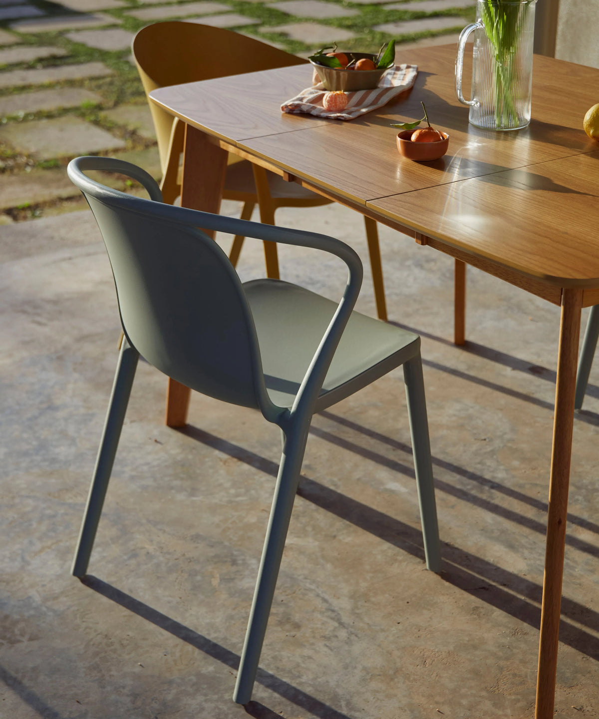 Chaise empilable en polypropylène Gigi