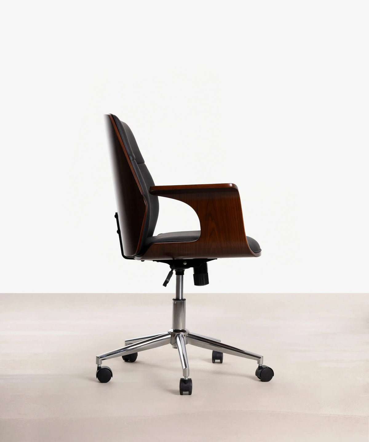 Chaise de bureau en similicuir et bois Malibuu