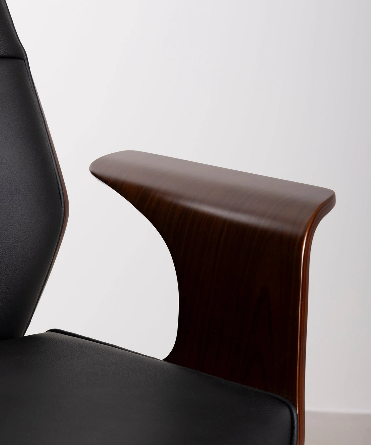 Chaise de bureau en similicuir et bois Malibuu