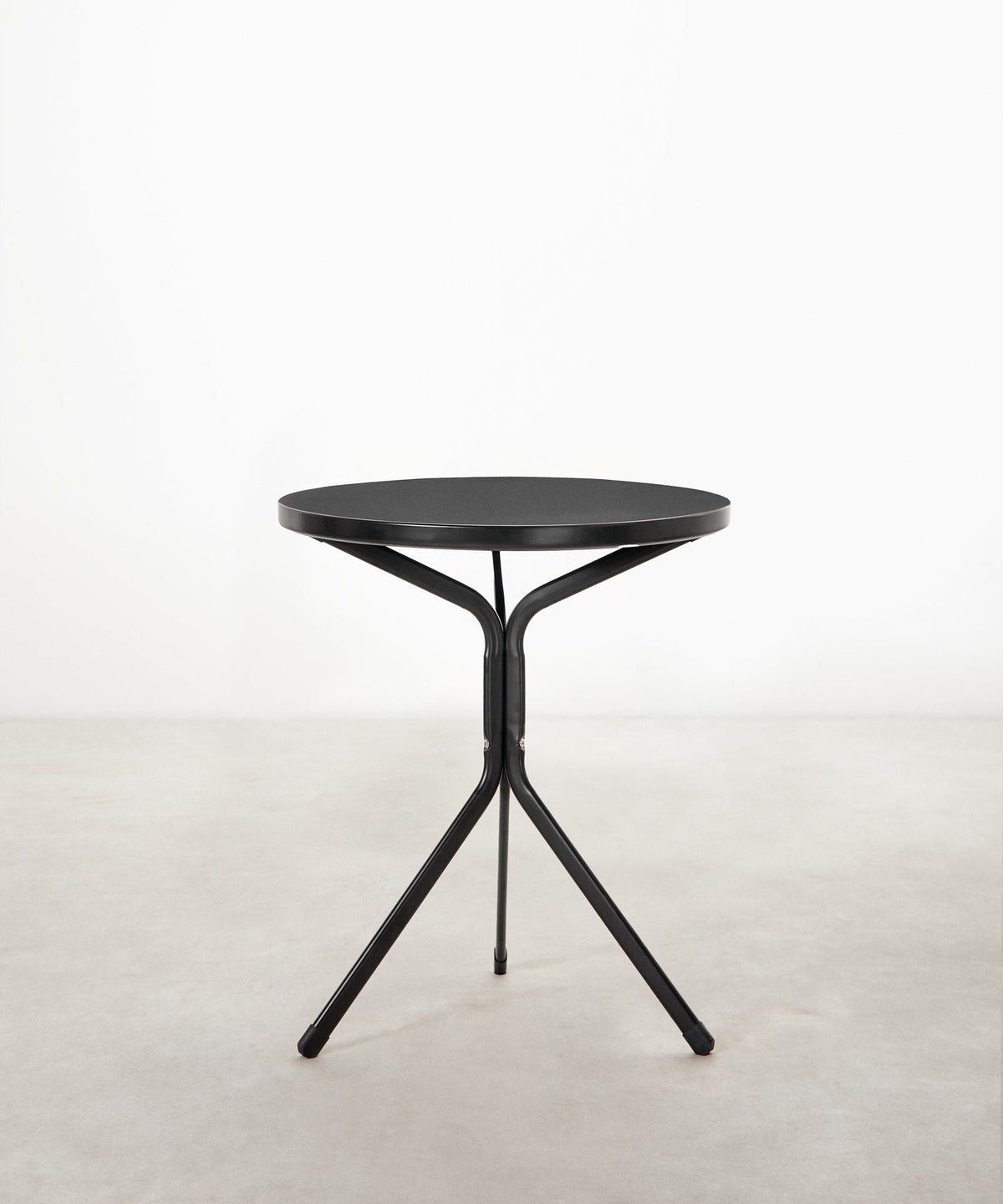 Table d'extérieur ronde en métal Numa (60 x 67 cm)