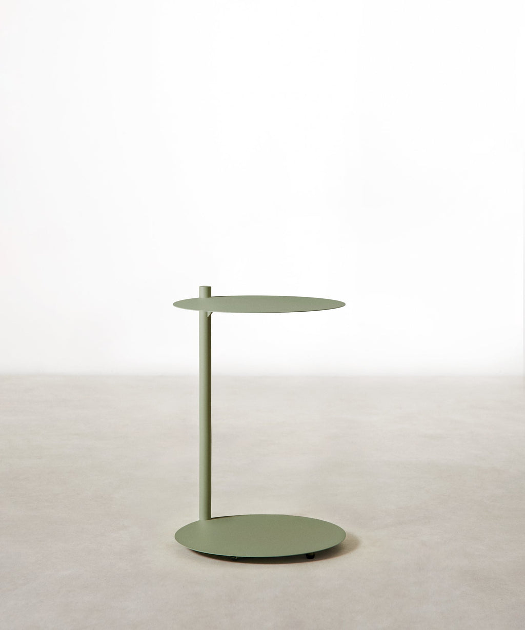 Table d'appoint en métal Simon