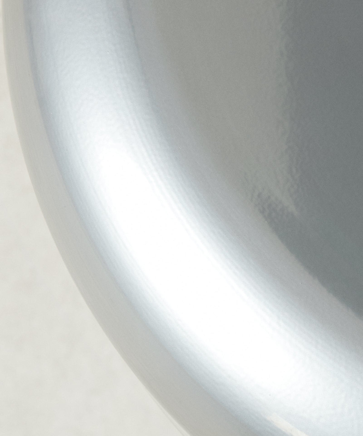 Table d'appoint en métal Mush (40x46 cm)