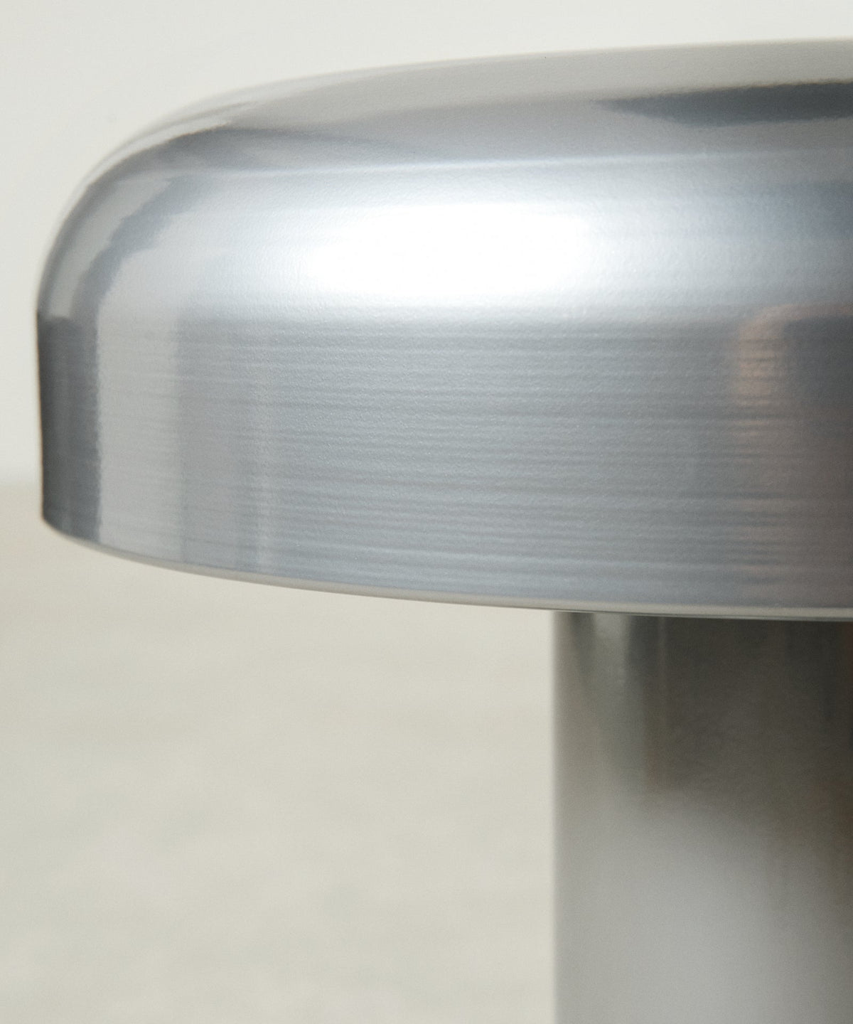 Table d'appoint en métal Mush (40x46 cm)