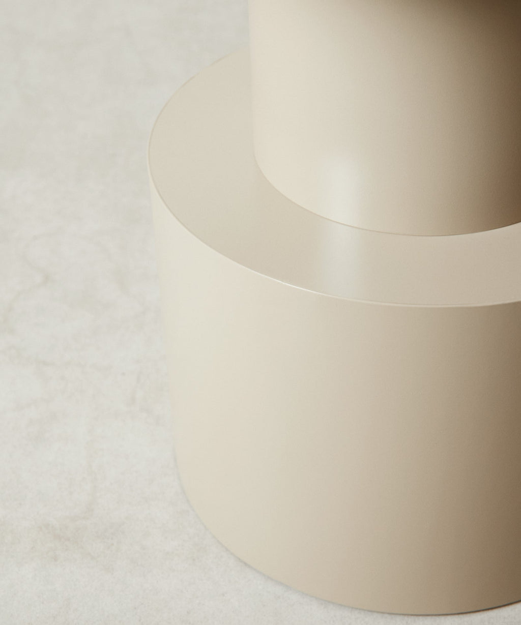 Table d'appoint en métal Dome (40x47 cm)