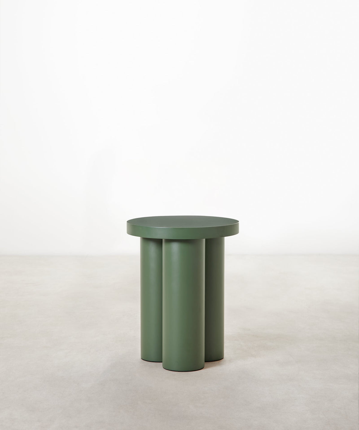 Table d'appoint en bois Arvin (50x50 cm)