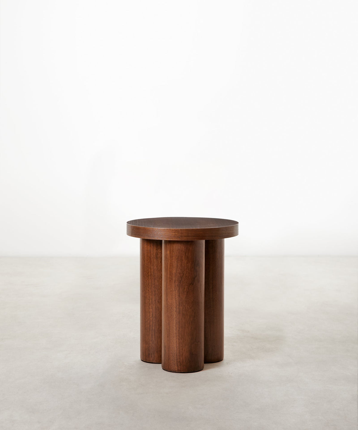 Table d'appoint en bois Arvin (50x50 cm)