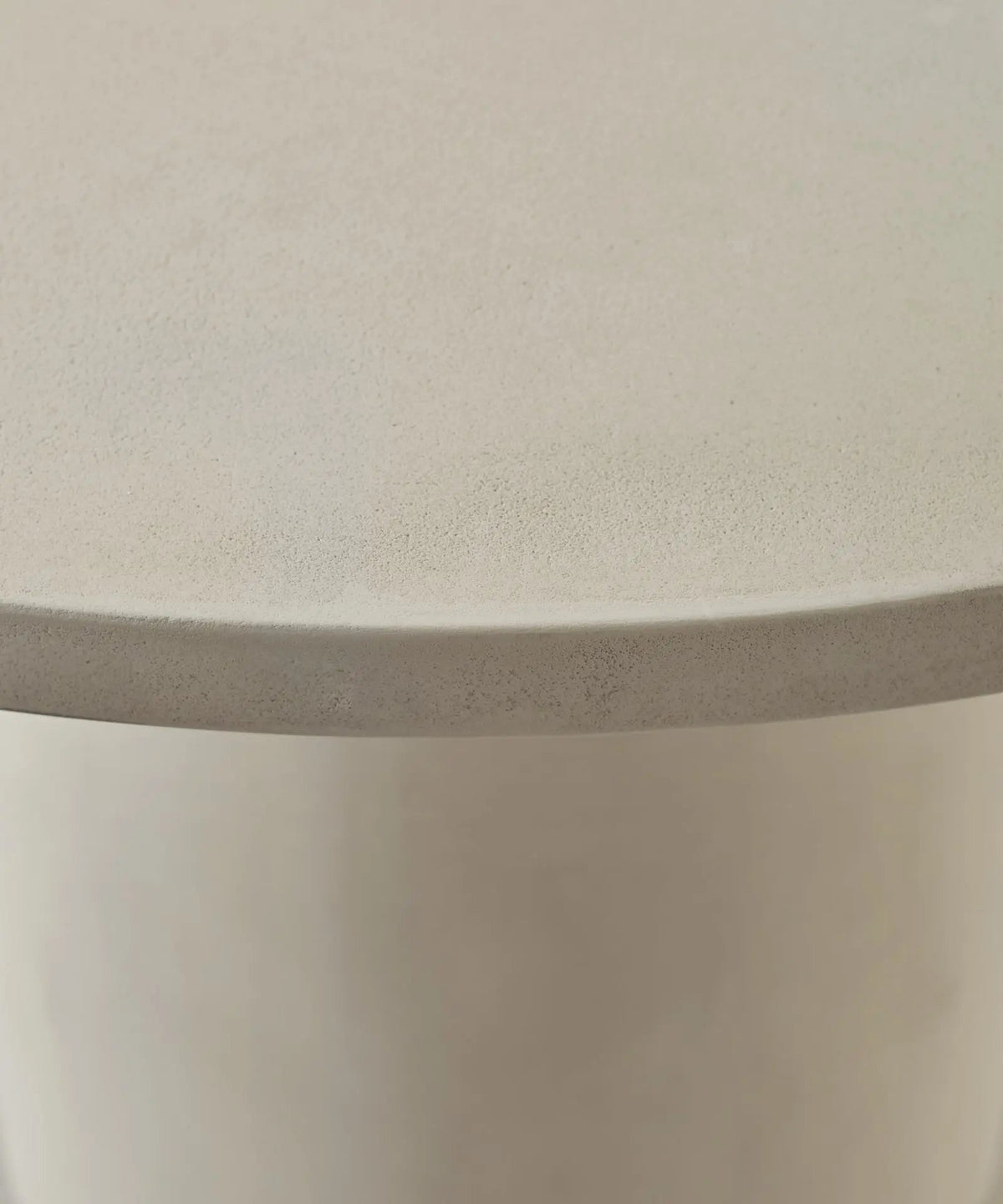 Table à manger ronde en microciment Ethel (120 cm)
