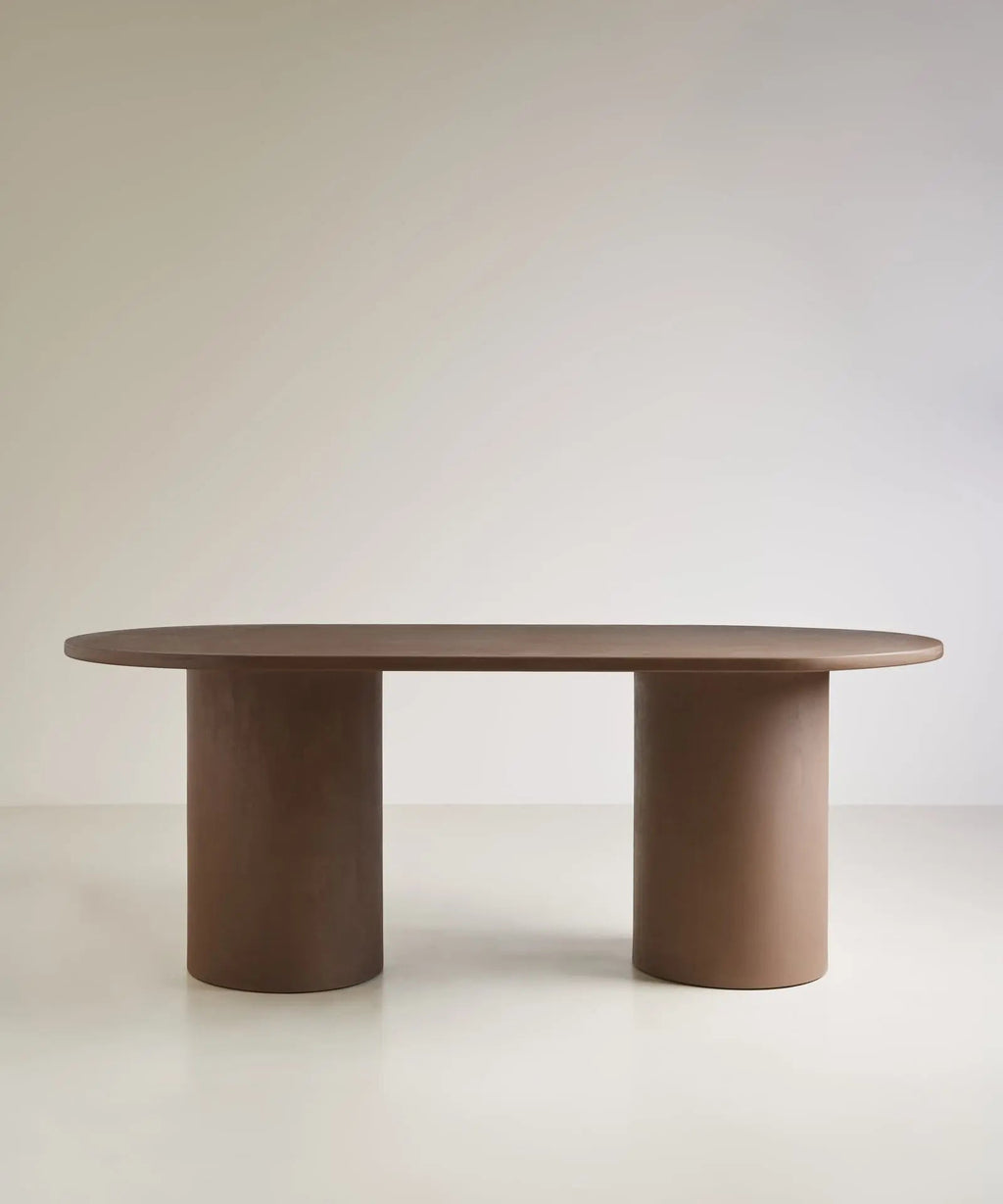 Table à manger ovale en microciment Juno (200 cm)