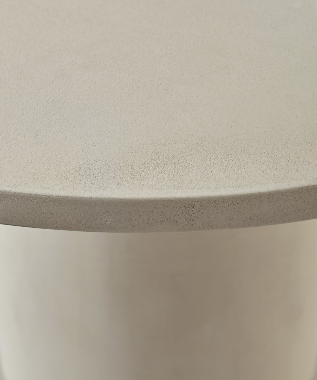 Table à manger ronde en microciment Argo (80 cm)