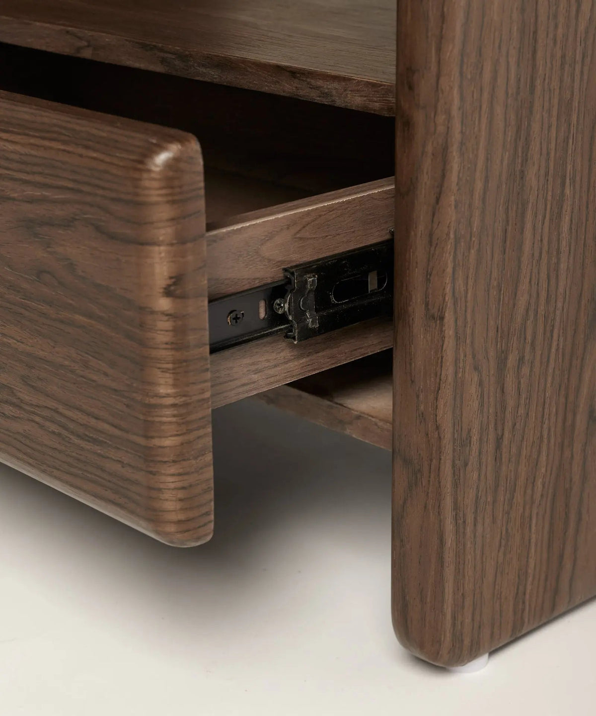 Table de chevet en bois Sean (60x50 cm)