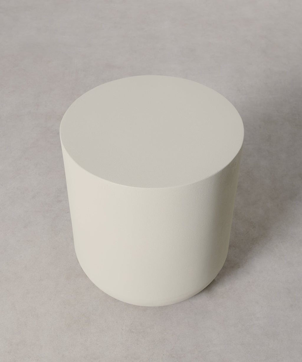 Table d'appoint en microciment Nide