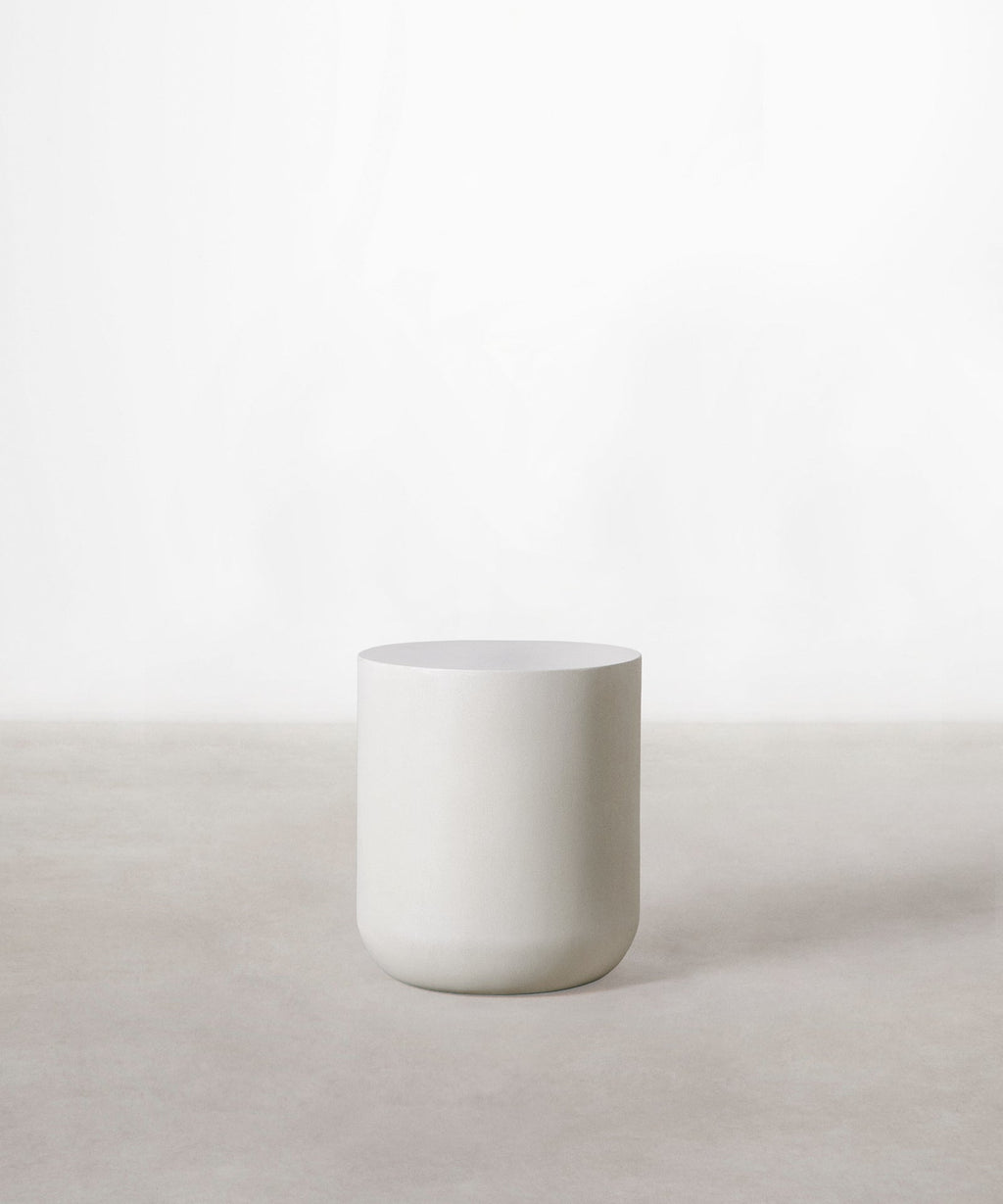 Table d'appoint en microciment Nide