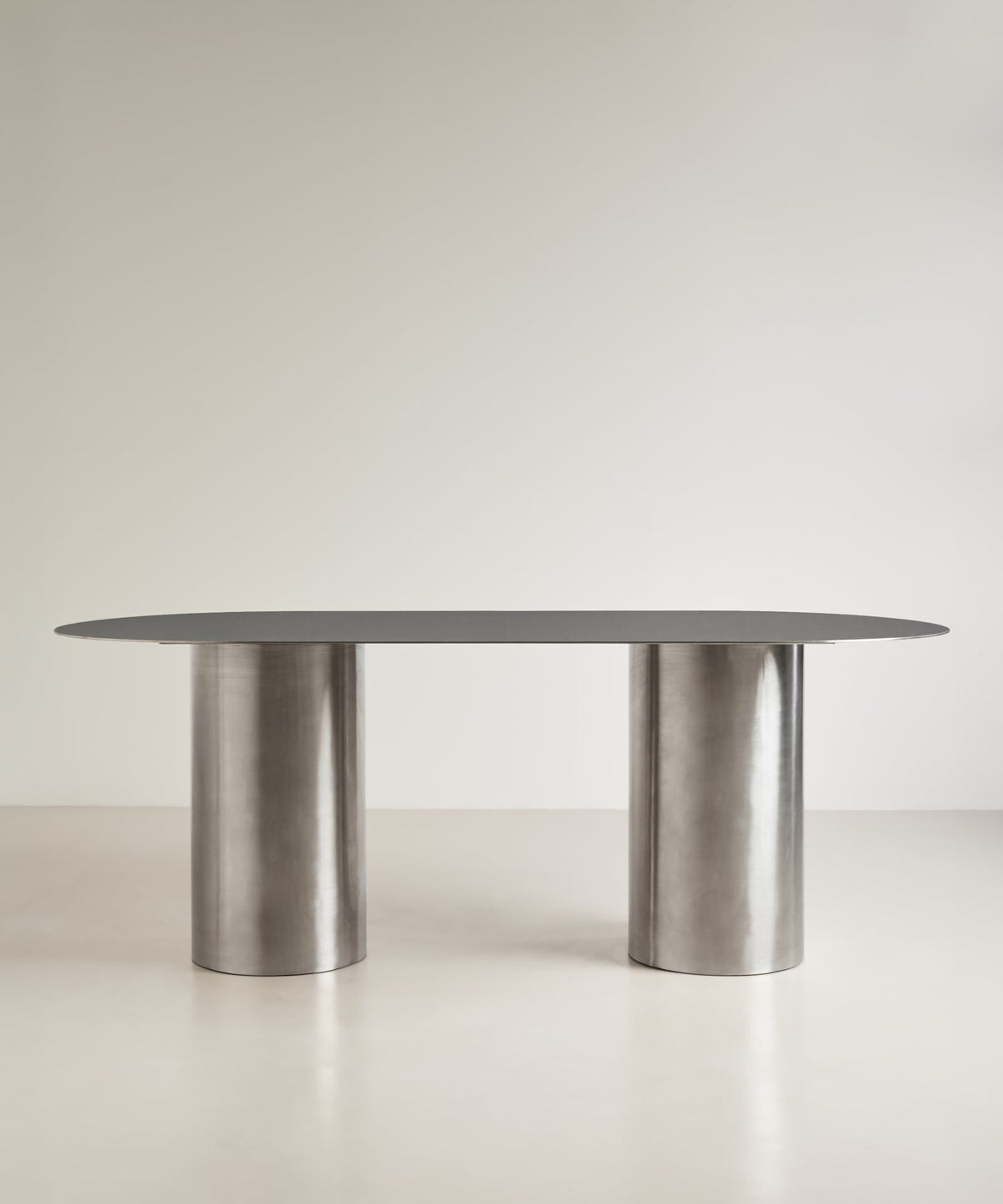 Table de Salle à Manger Ovale en Acier Laminé Iron (200 × 76 cm)
