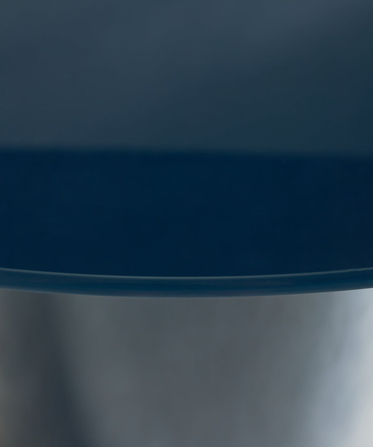 Table de Salle à Manger en Acier Laqué Azure (120 cm)