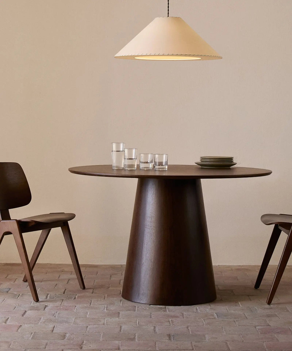 Table à manger ronde en bois Nelly (120 cm)
