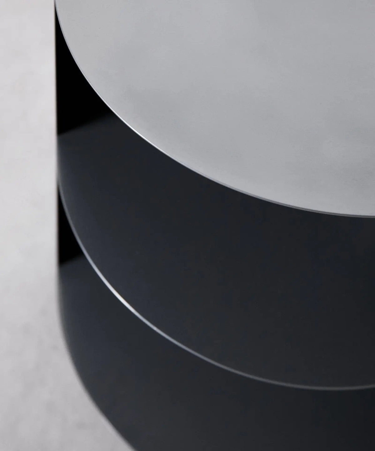 Table d’appoint en métal Rilo (37x46 cm)