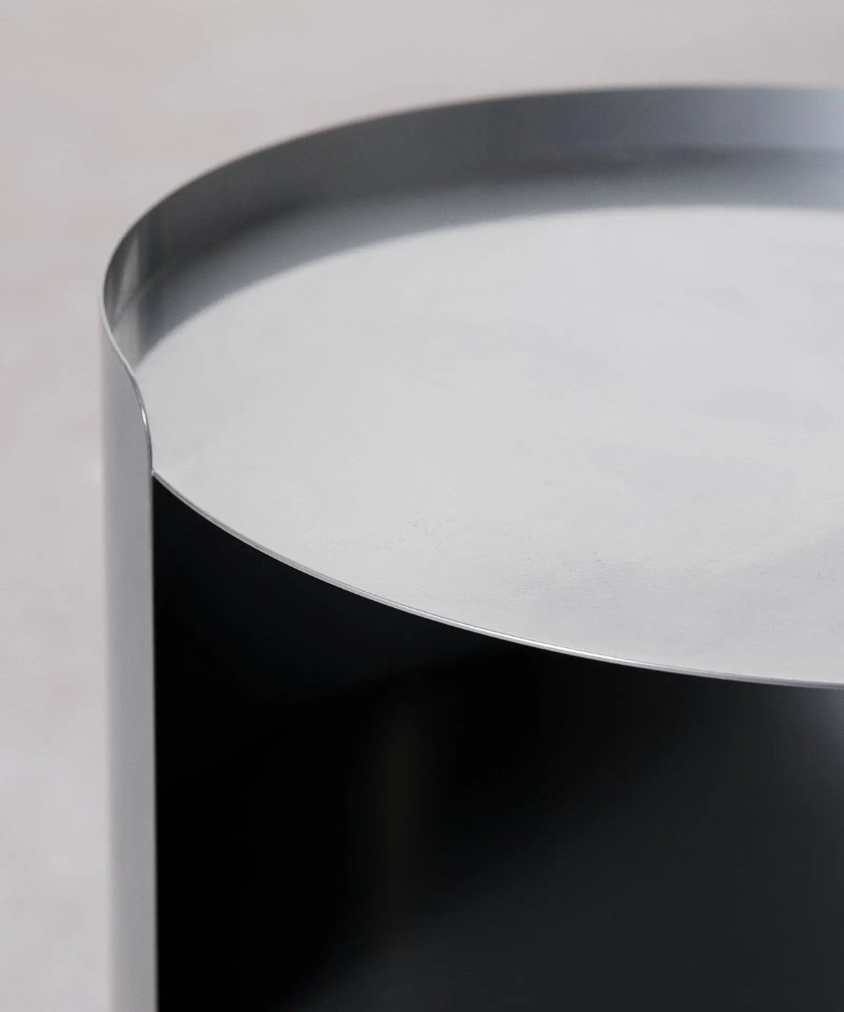Table d’appoint en métal Rilo (37x46 cm)