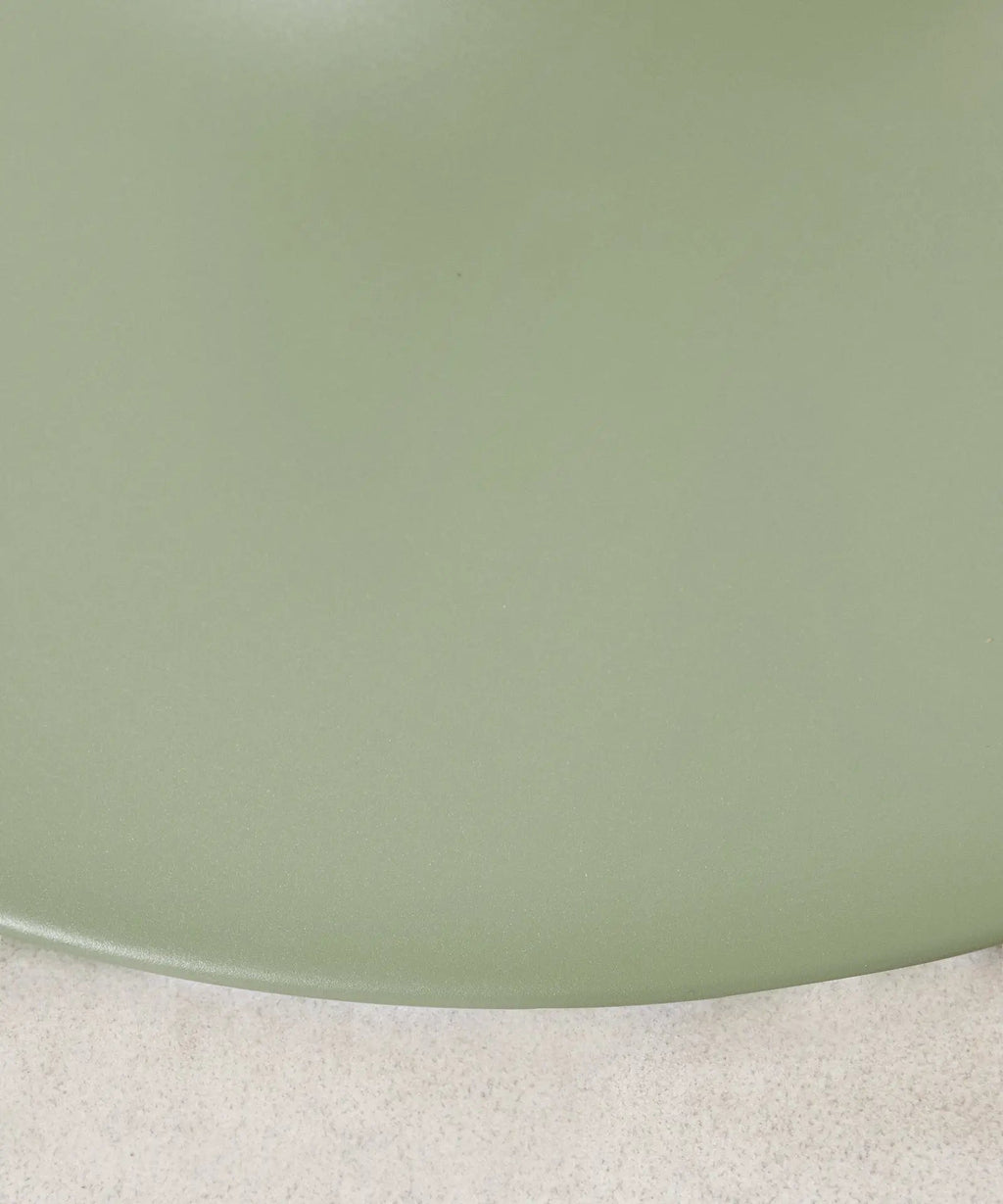 Table ronde Tulia en métal et fibre de verre (80 cm)