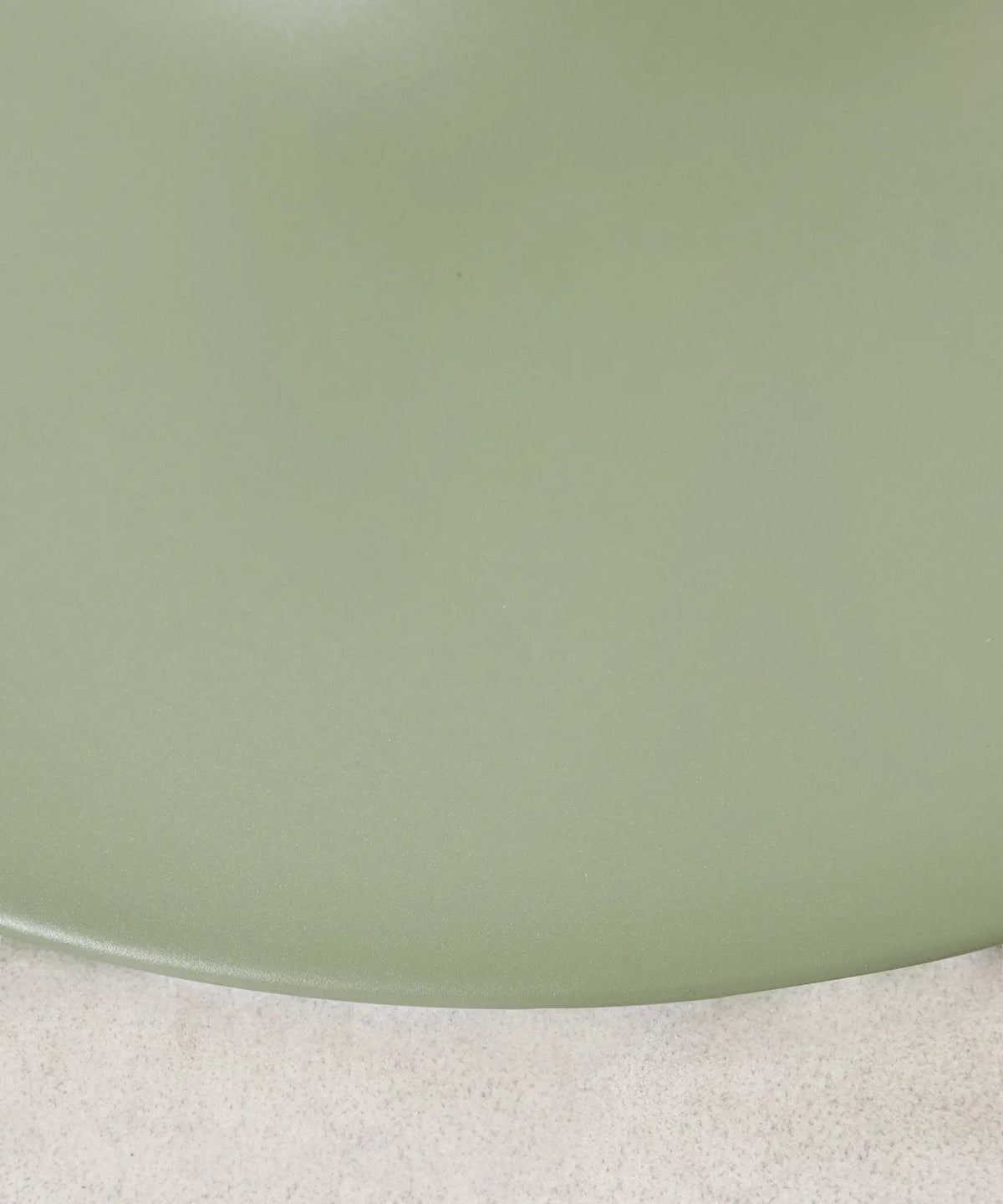 Table ronde Tulia en métal et fibre de verre (80 cm)