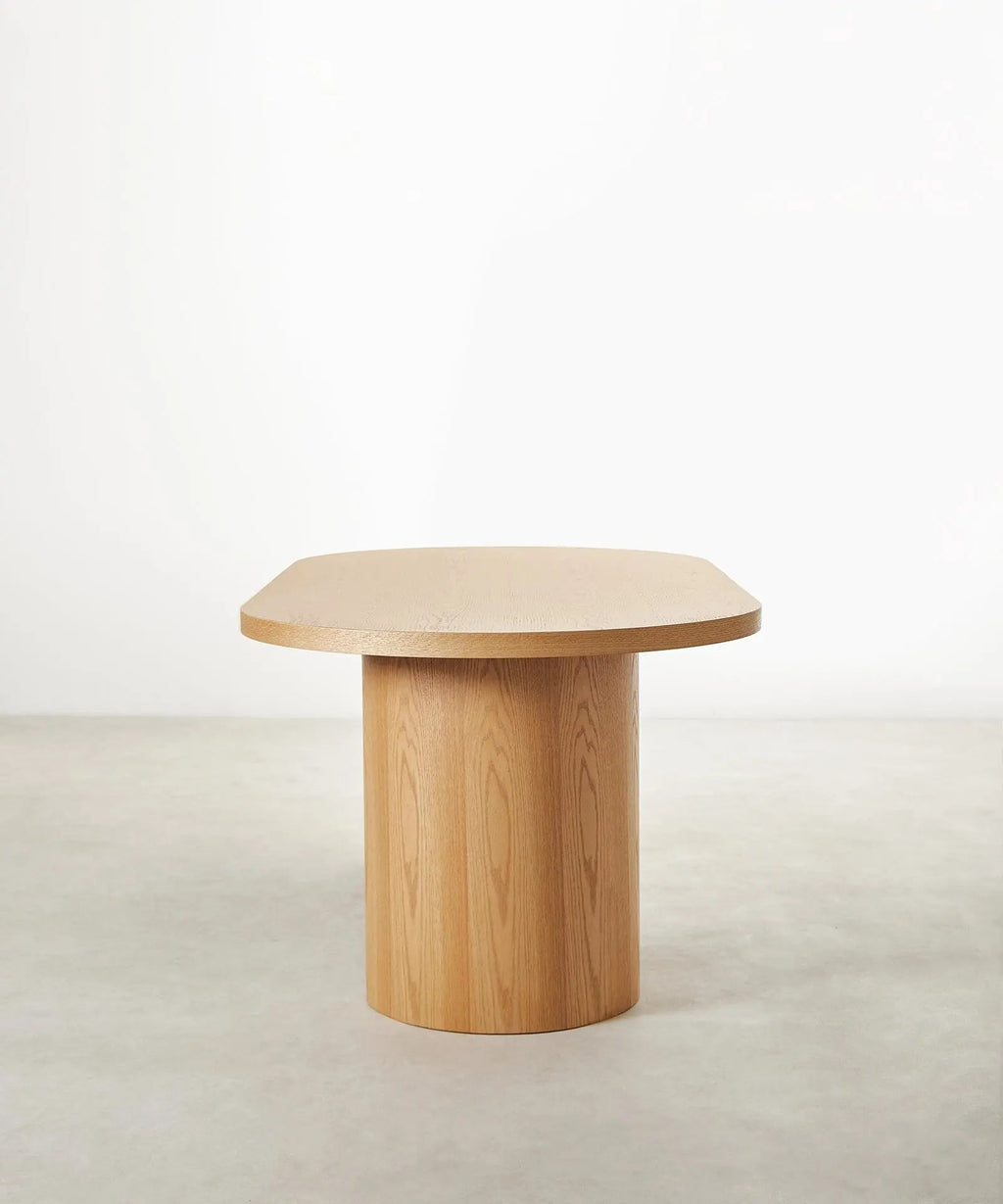 Table à manger ovale en bois Lily (200 x 100 cm)