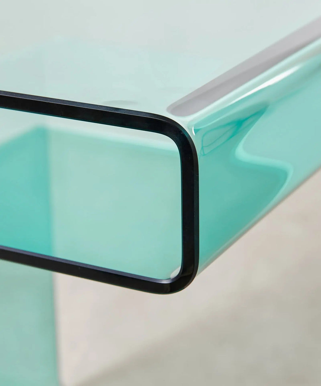 Table d’appoint en verre trempé Saura