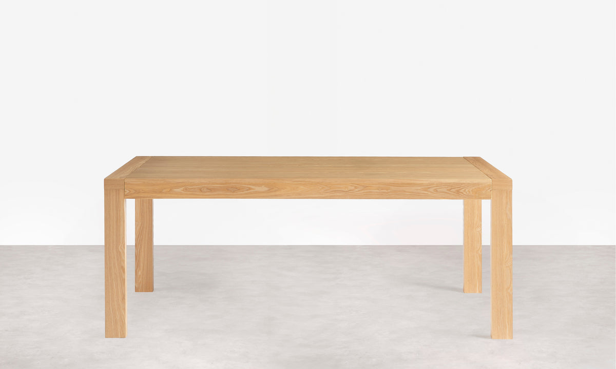 Table à manger extensible en bois Tomasso (200–280 cm)