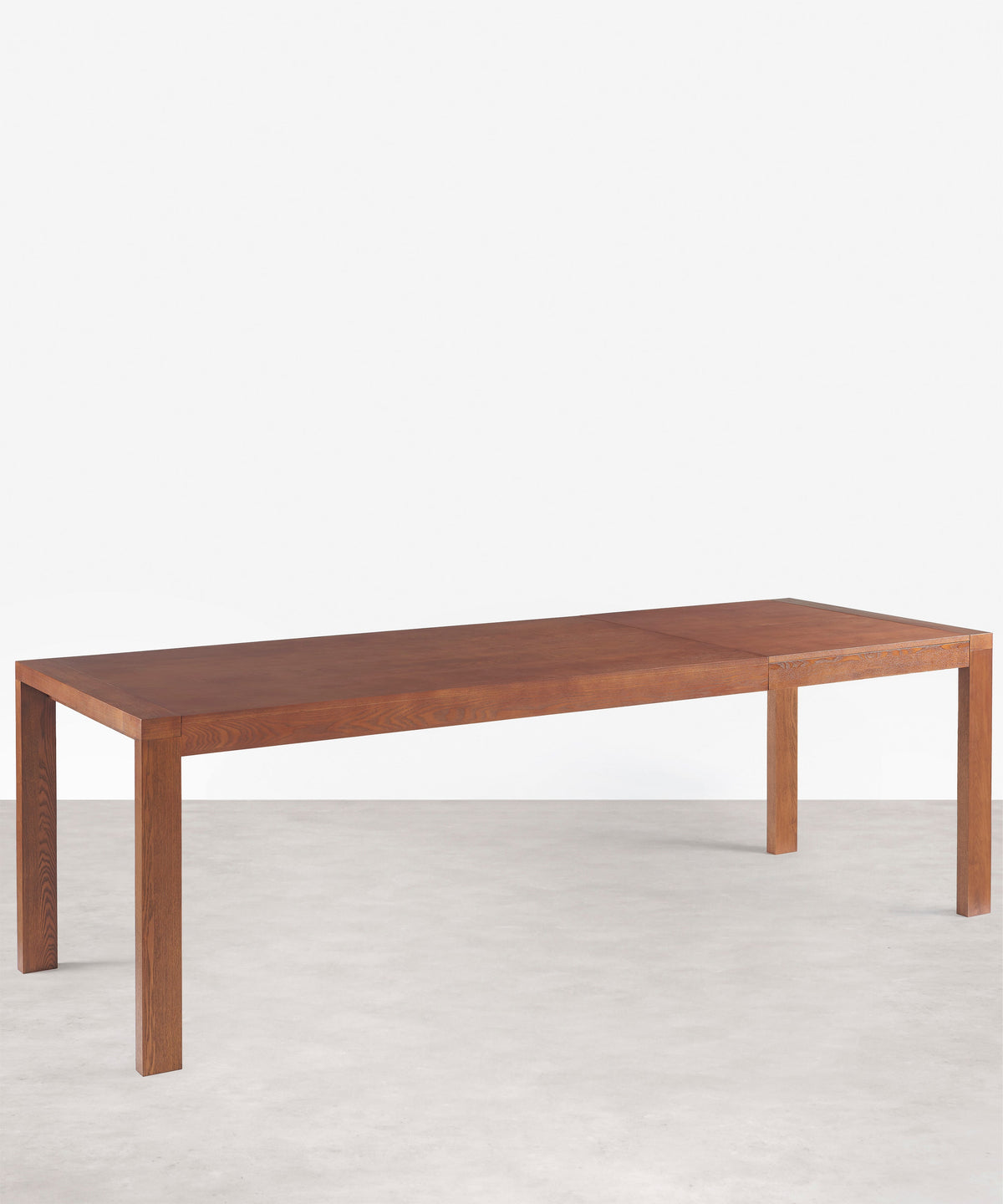 Table à manger extensible en bois Tomasso (200–280 cm)