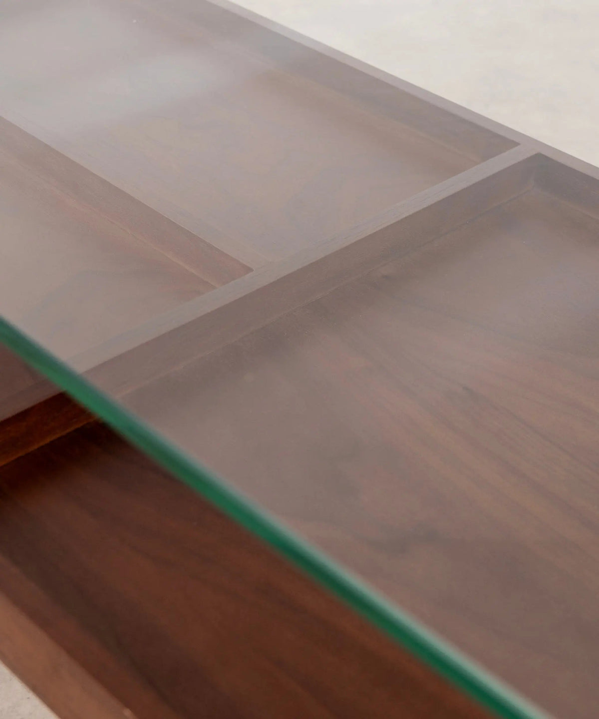 Table basse en verre trempé et bois Corina (110x55 cm)