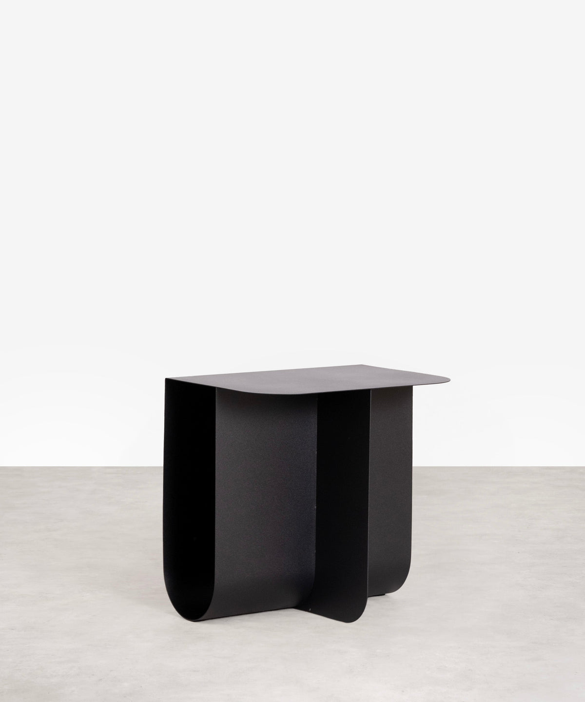 Table d’appoint en métal Dama (40x30x40 cm)