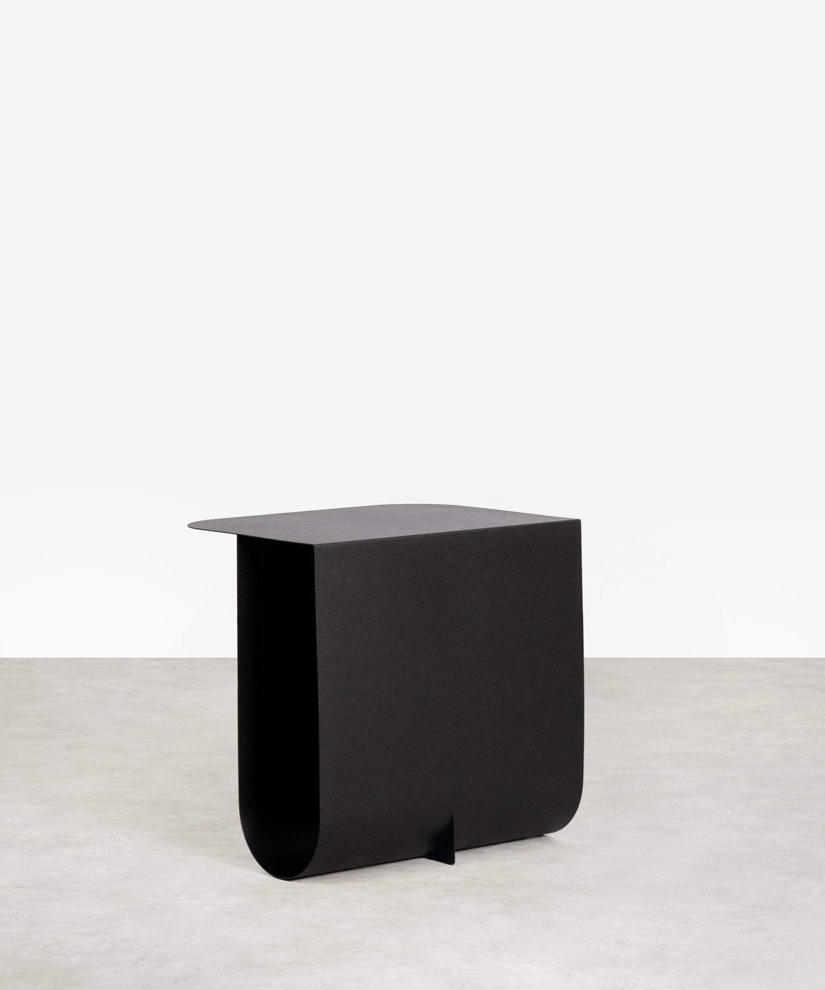 Table d’appoint en métal Dama (40x30x40 cm)