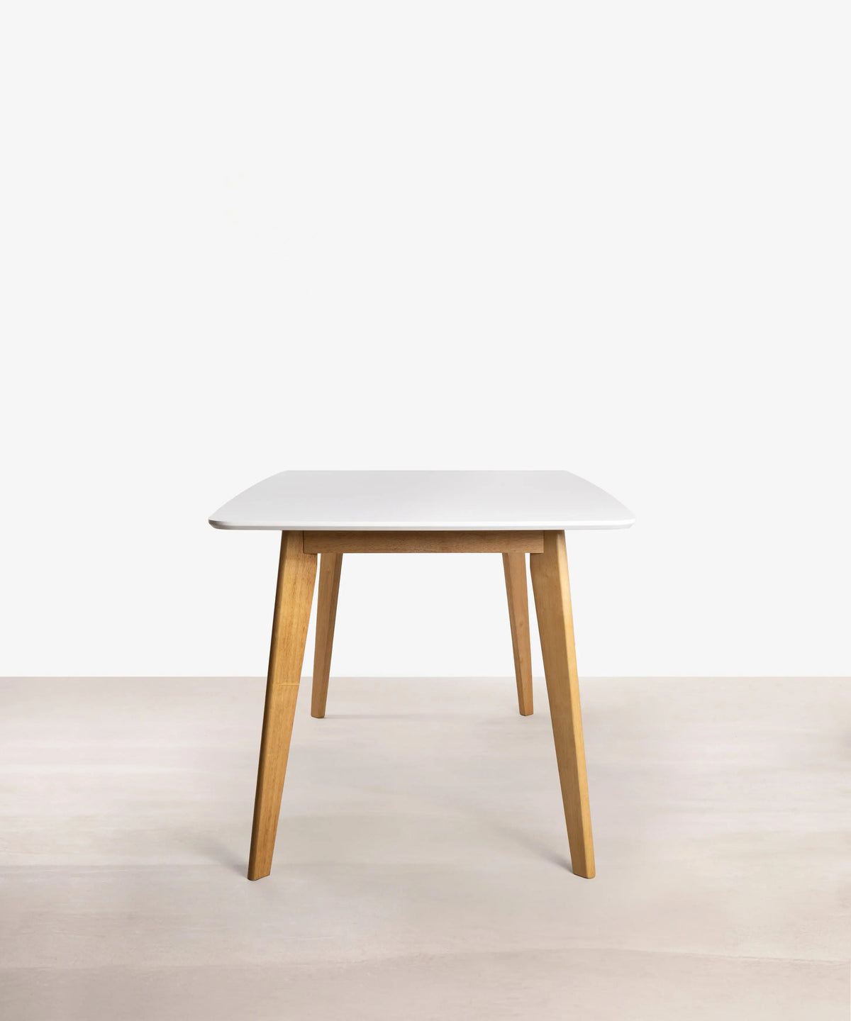 Table à manger rectangulaire en bois Lena (150 x 90 cm)